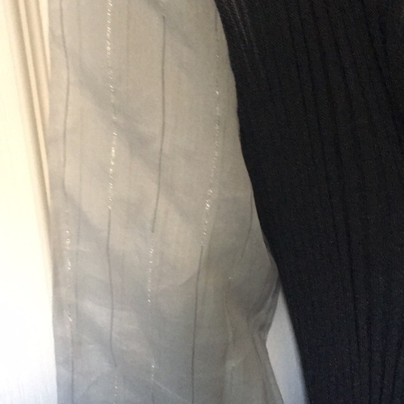 Sweater - Picture 3 of 5